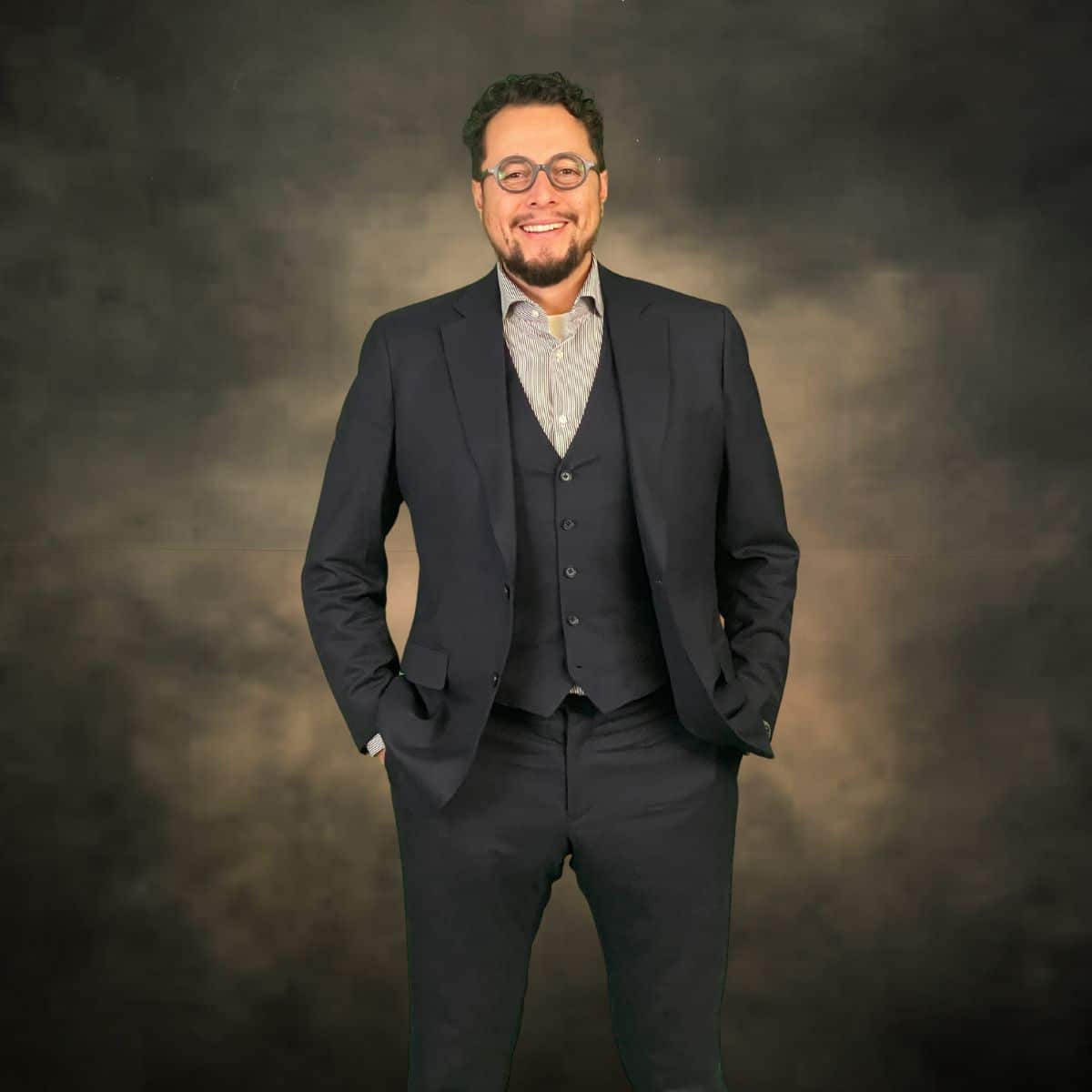 <a href="#">Leo Nieto</a>